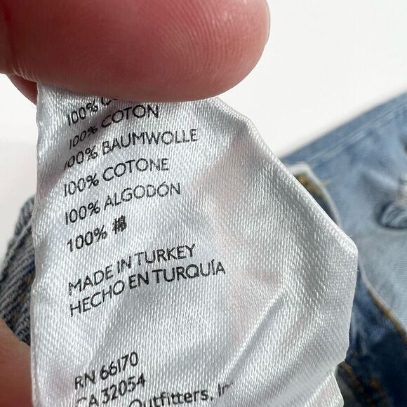 We The Free Straight Leg Jeans Women's 28 Maggie Ripped Ankle Aged To Perfection - Picture 9 of 11